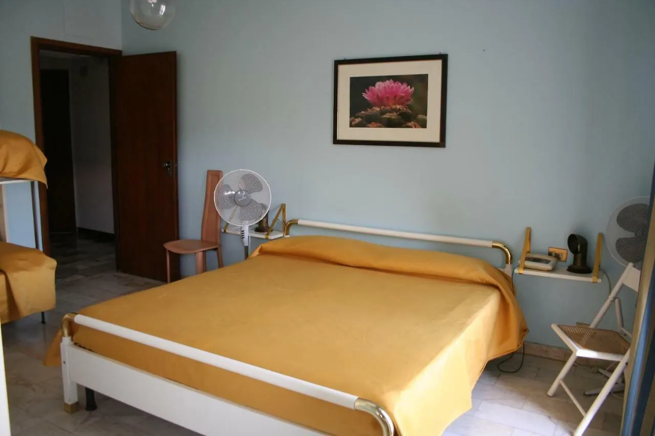 **  Hotel Rosalia Bordighera Italie